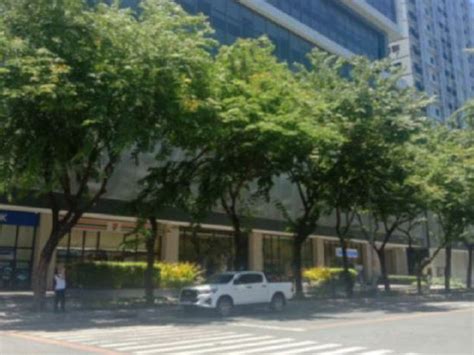 Commercial Space For Rent in Alabang , Muntinlupa .